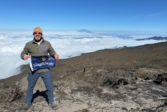 Top-of-Barafu-Wall-Kilimanjaro-1.jpg Top-of-Barafu-Wall-Kilimanjaro-1.jpg